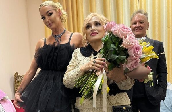    Фото: @volochkova_art Оксана Маслова