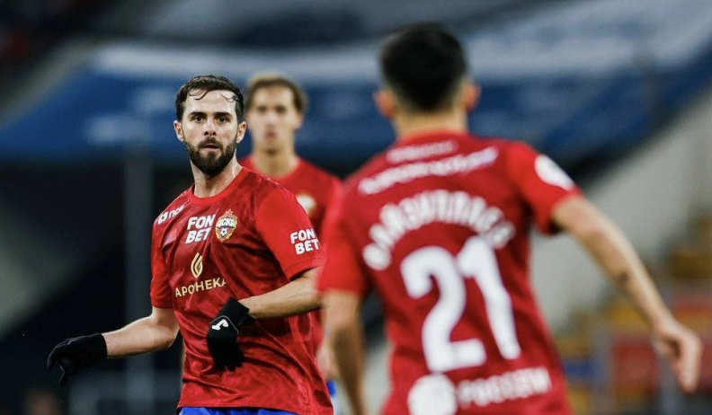 Как бы Миралем Пьянич не оказался последней крупной покупкой ЦСКА на ближайшие два года. Фото: соцсети