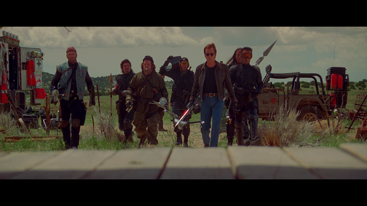 Кадр из фильма Вампиры (1998) 