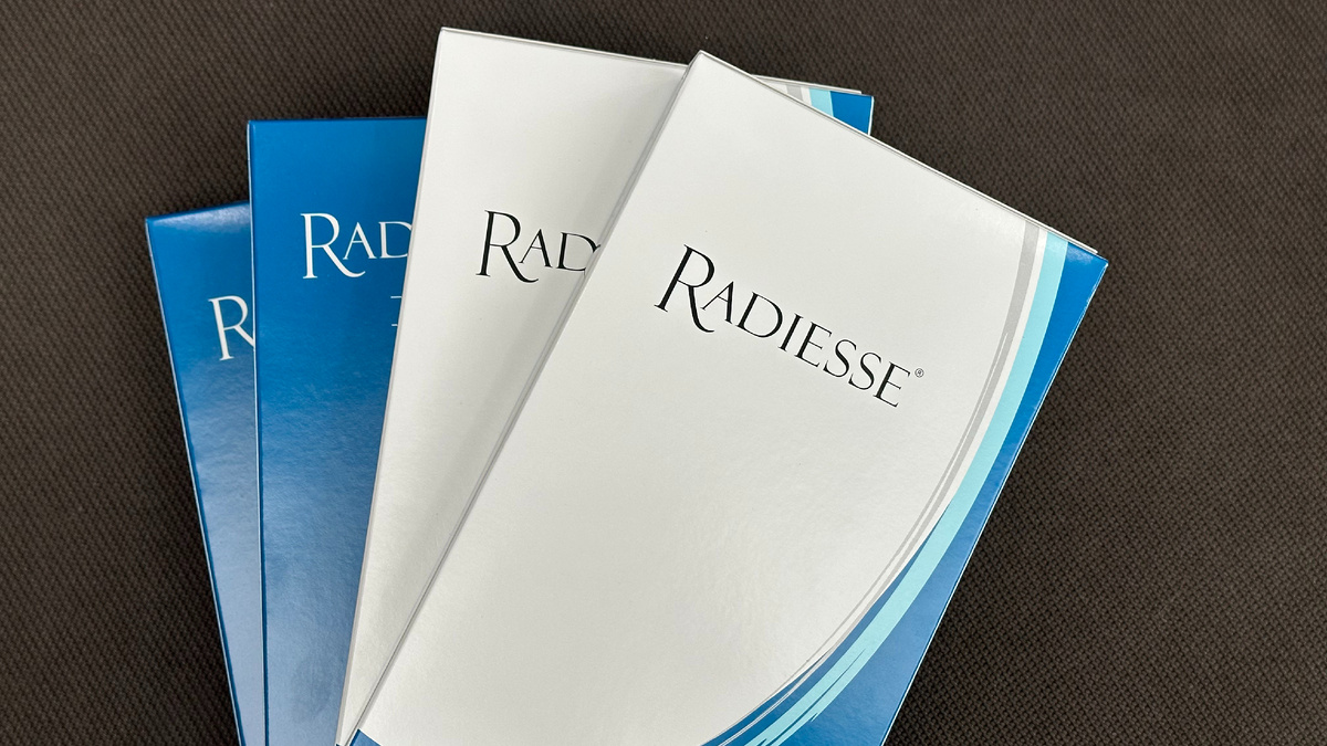 Доверяйте свою красоту только профессионалам с оригинальной продукцией от производителя