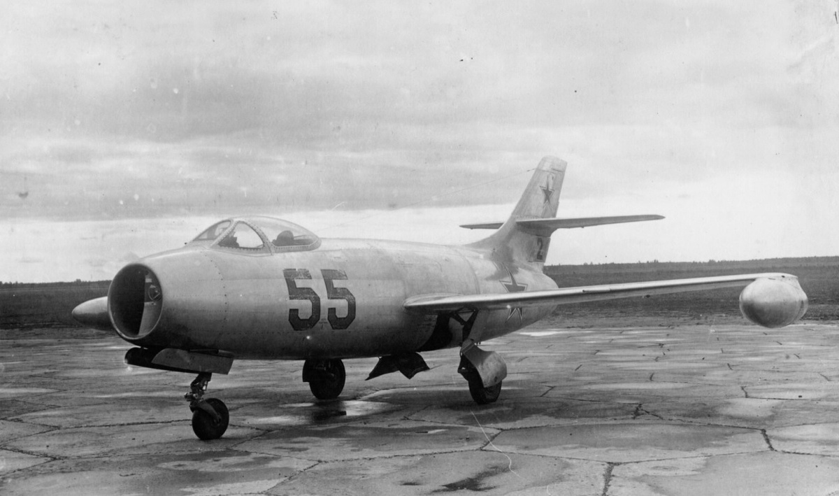 Первый Як-25. Фото: авиару.рф