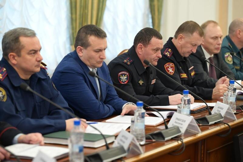    Пресс-служба губернатора Челябинской области / От силовиков требуют обеспечить безопасность в Новый год