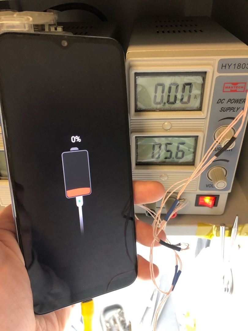 Не заряжается вообще