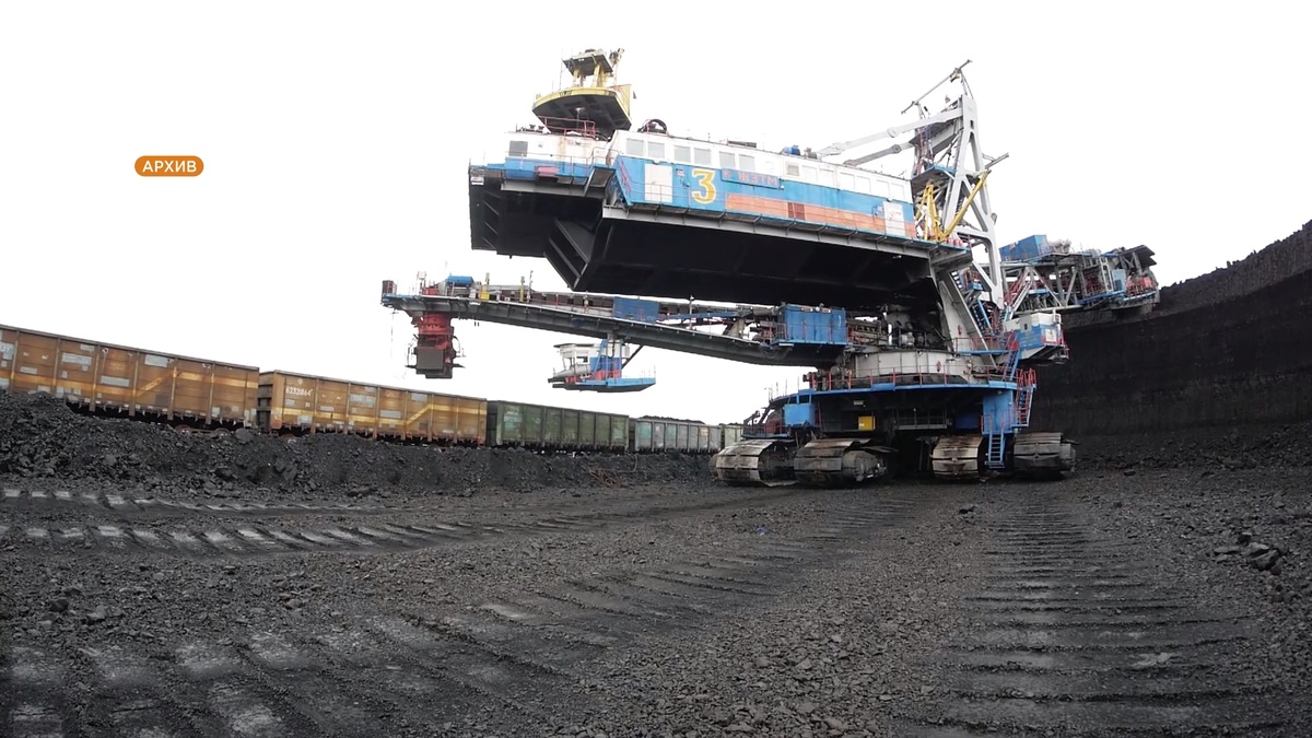     Компания СУЭК-Красноярск рассказала о планах развития на сессии Заксобрания края