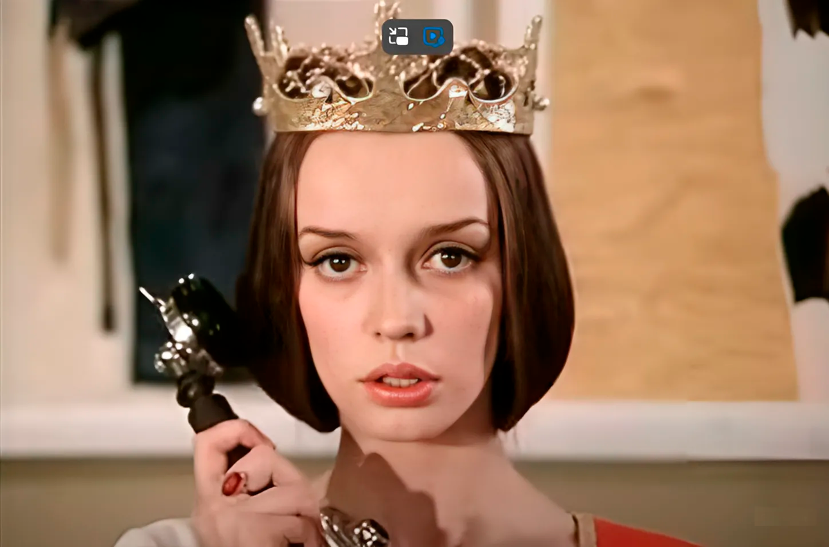 "Она нашла своего рыцаря в другом измерении"