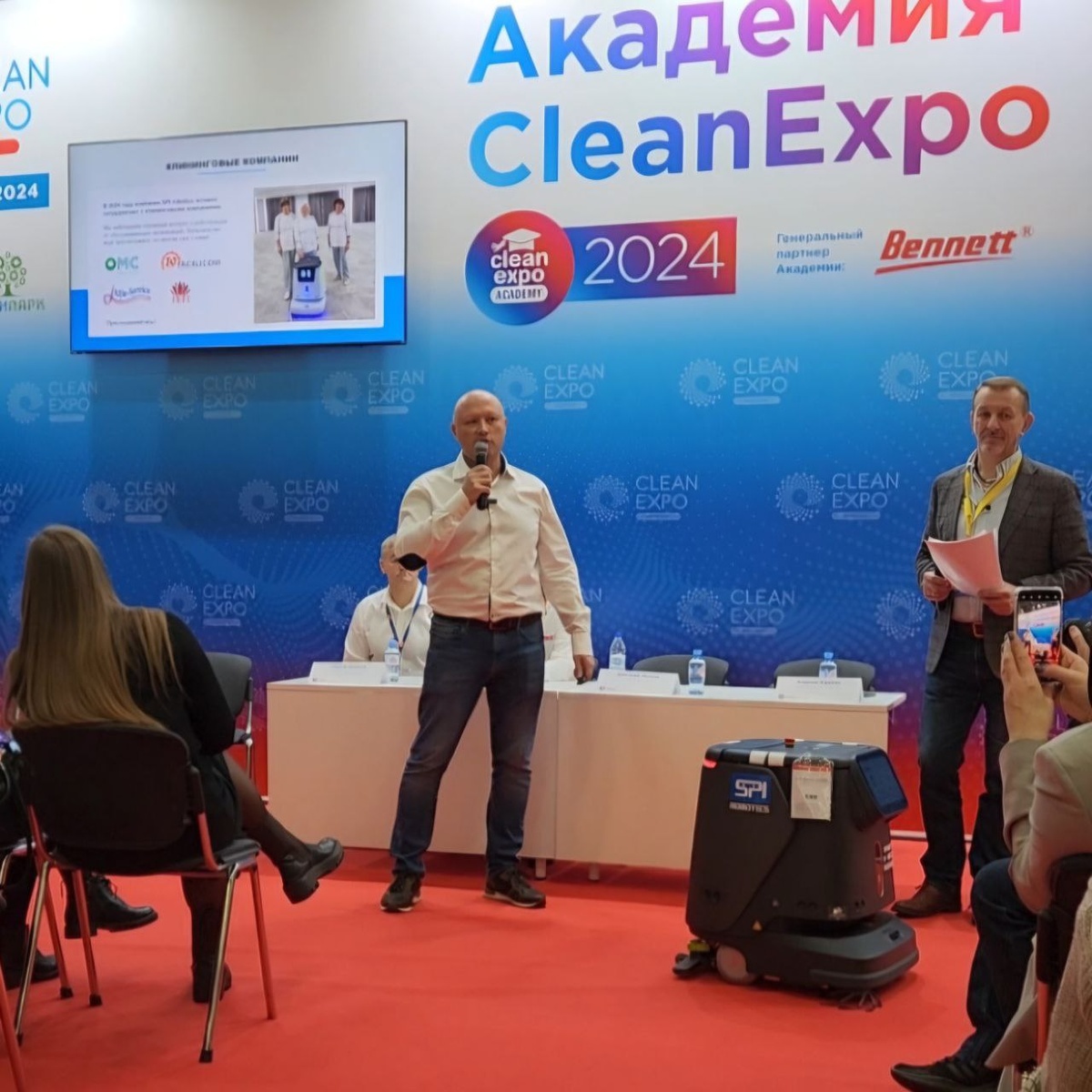 Директор компании SPI Robotics Дмитрий Жуков, роботизированная уборка помещений: кейсы, эффективность