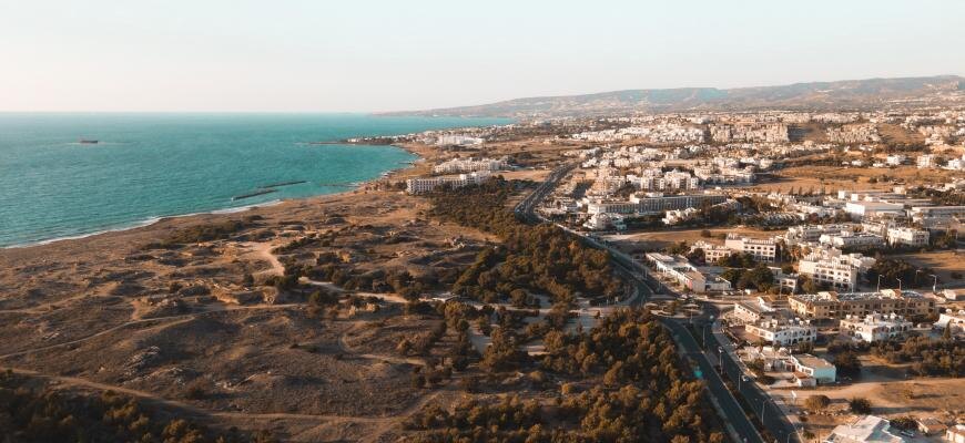 Photo by Dyomir Kalaitsev on Unsplash