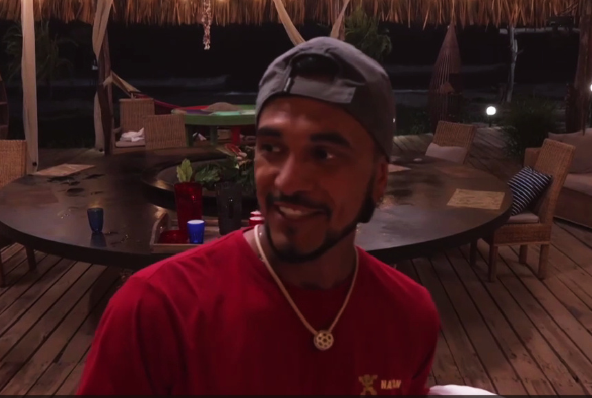 Натан. Кадр из шоу "Звезды в джунглях"/ ТНТ