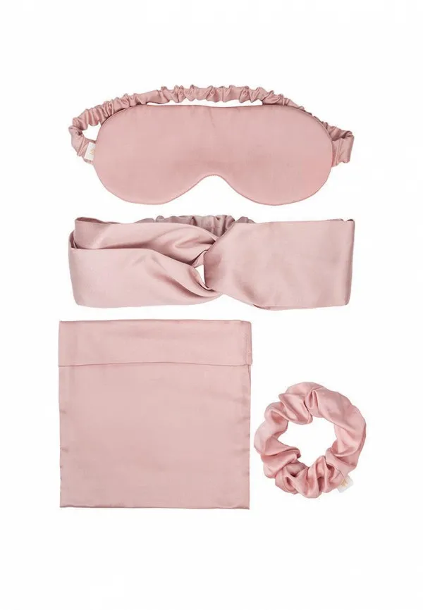 артикул на Lamoda . . . . . . . . . . . . . . . . . . . . . . . . . . . . . . . . . . . . . . . . . . . . . . . . .
 артикул на Lamoda MP002XW18A3A