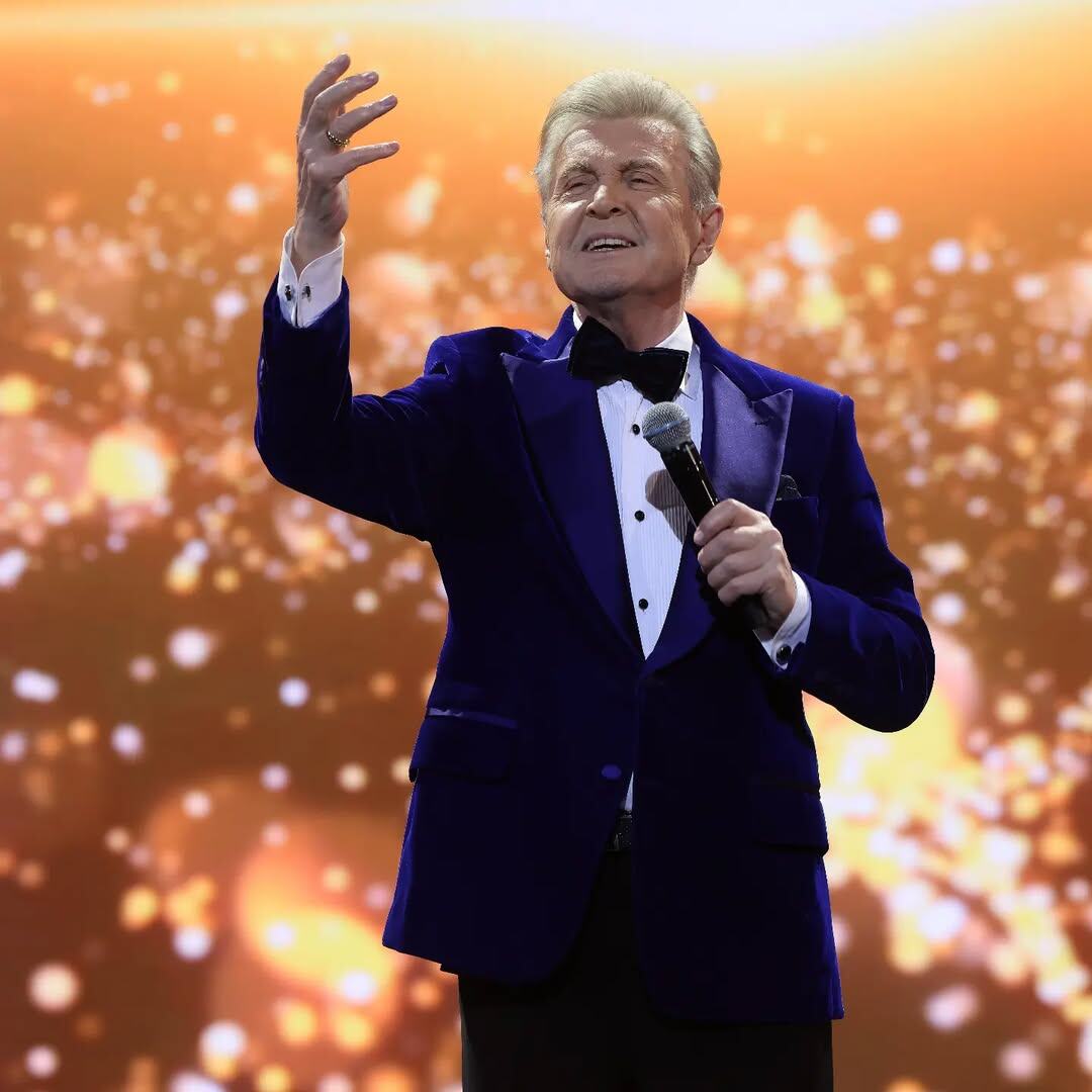 Лев Лещенко 