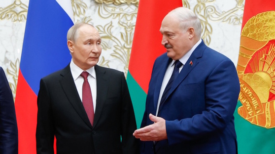    Гарантии безопасности, поставки "Орешника" в Белоруссию, польза от санкций Запада. О чем говорили в Минске Путин и Лукашенко Ирина Петрова