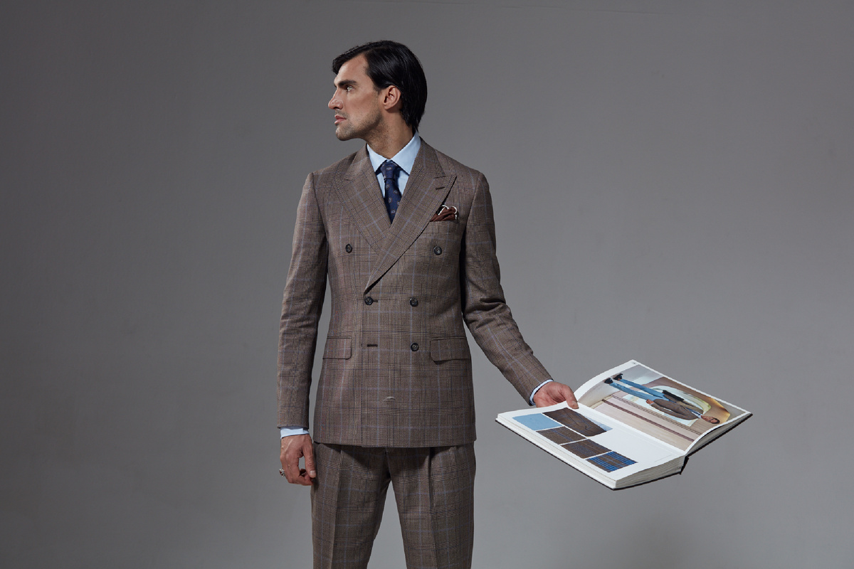 Стильные мужские костюмы на заказ Mauro Prato