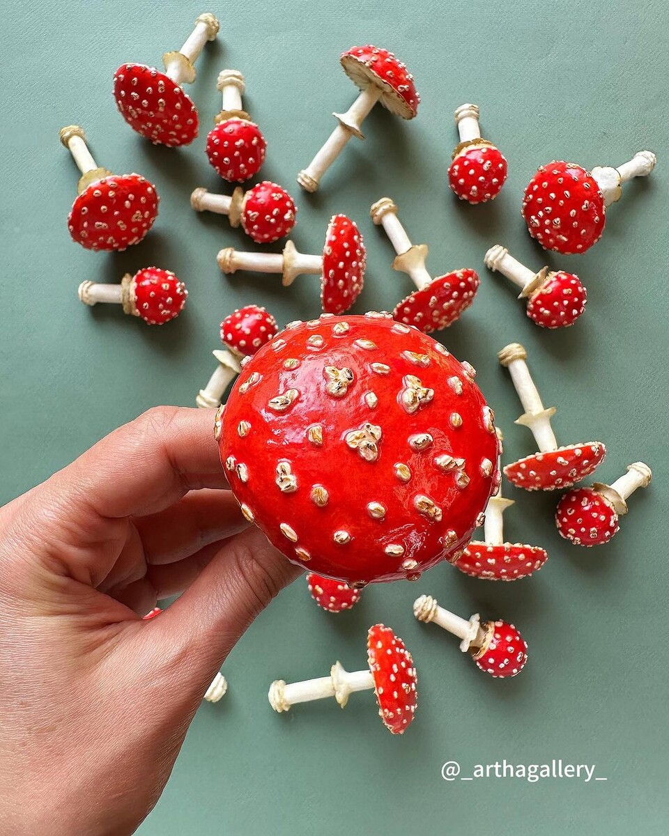    Соцсети @_arthagallery_