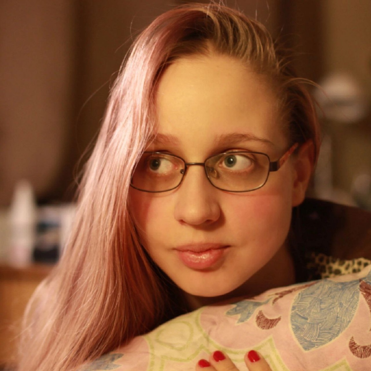 Младшая из дуэта :) 