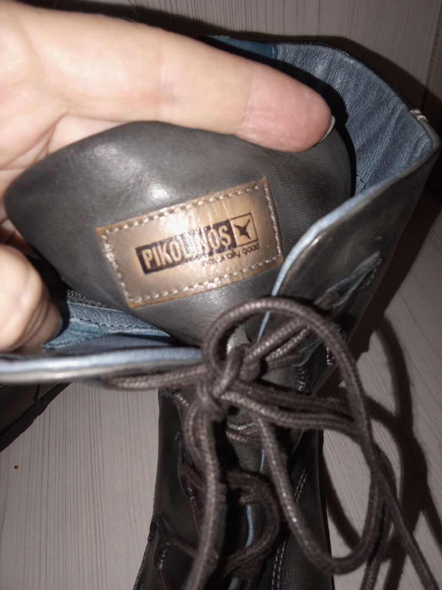 Полностью натуральные из гладкой кожи 