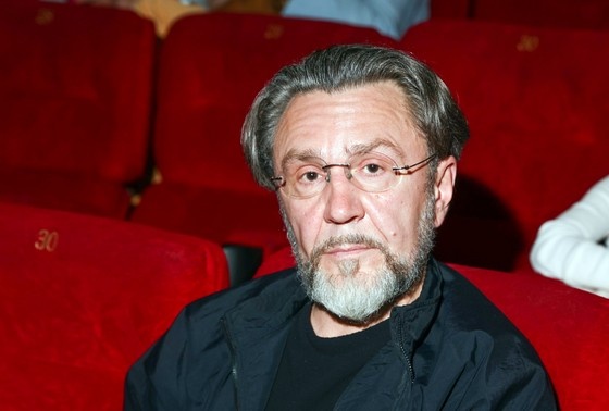    Сергей Шнуров