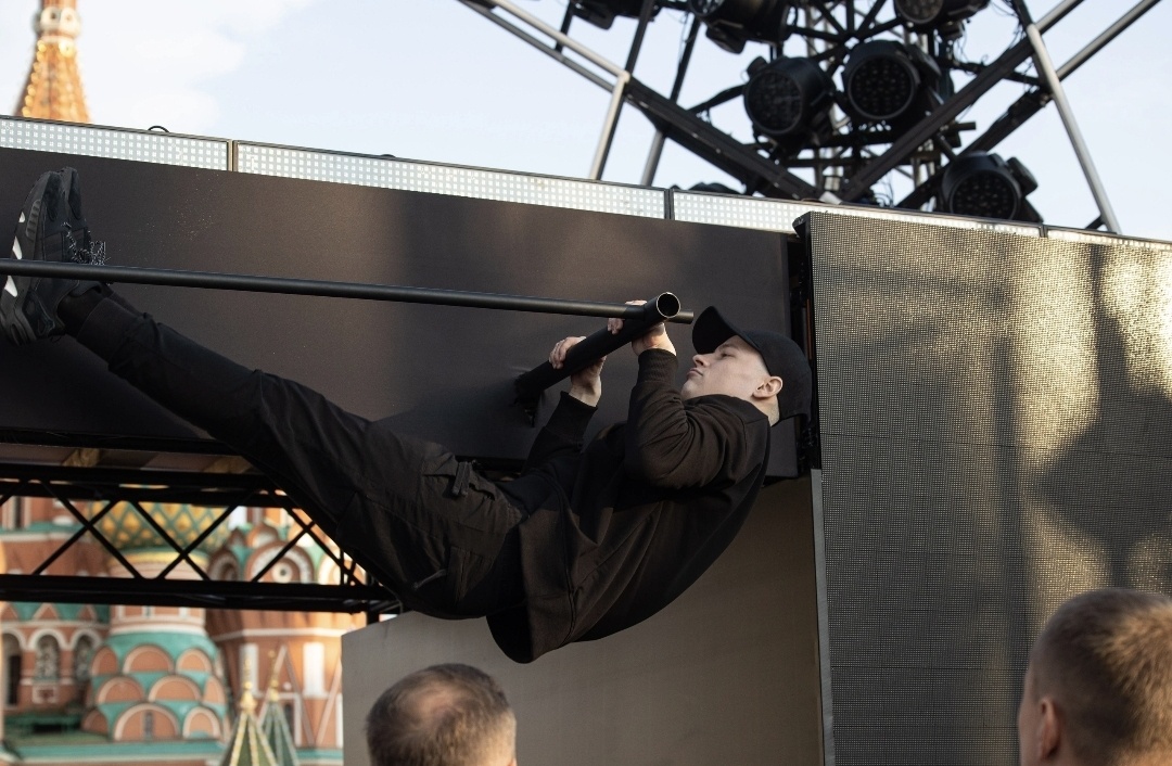 Как тебе такое, Илон Маск? Из интернета 