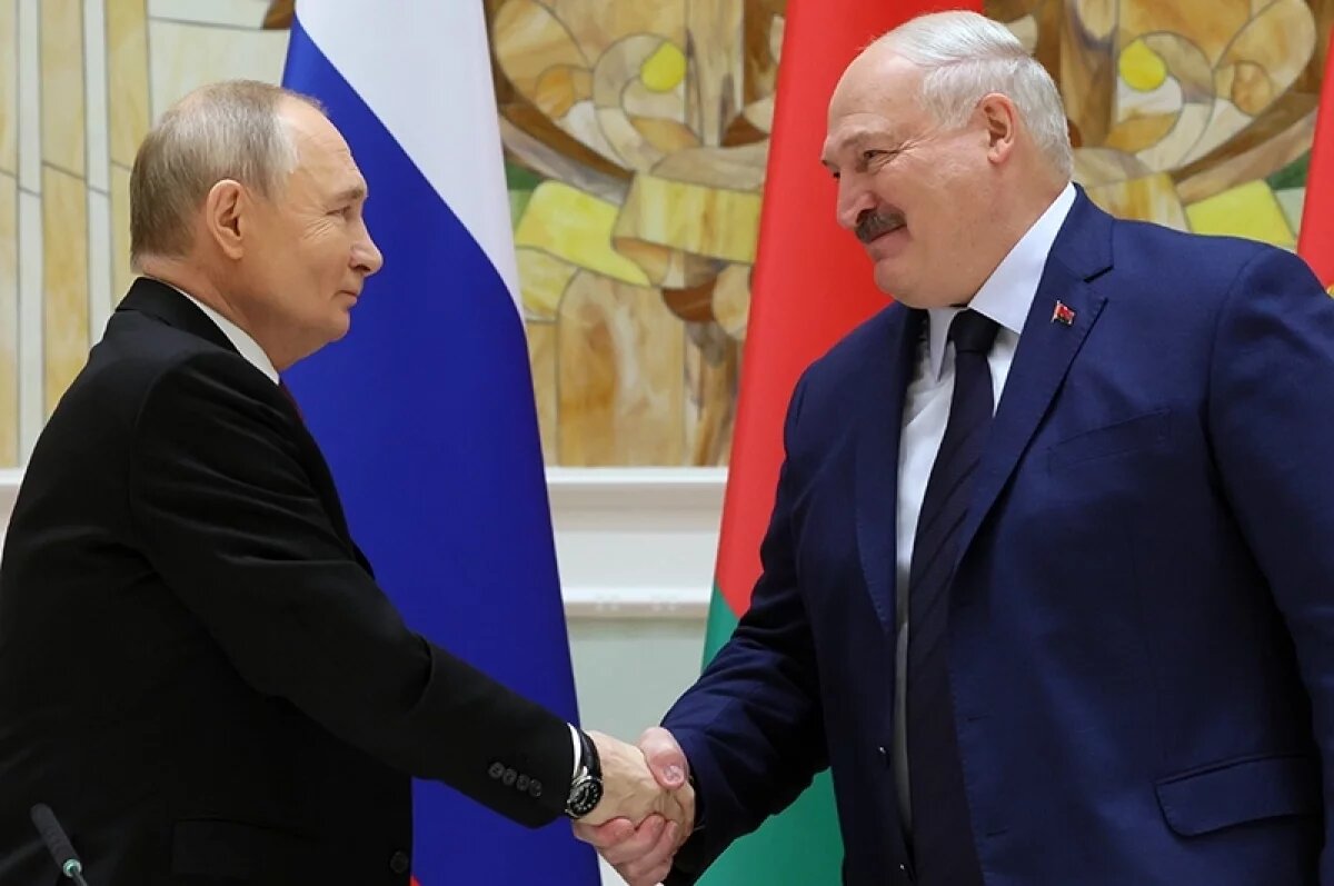    Владимир Путин и Александр Лукашенко.