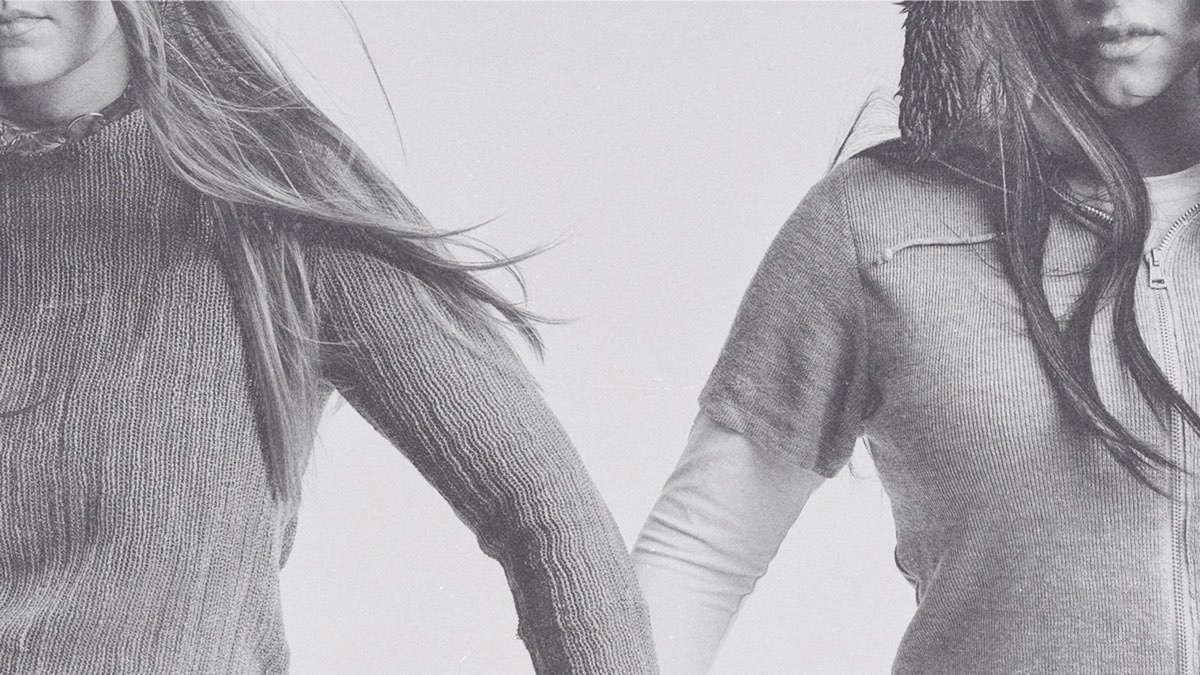 Фрагмент обложки альбома Merely + Malibu - "Essential Mixtape"