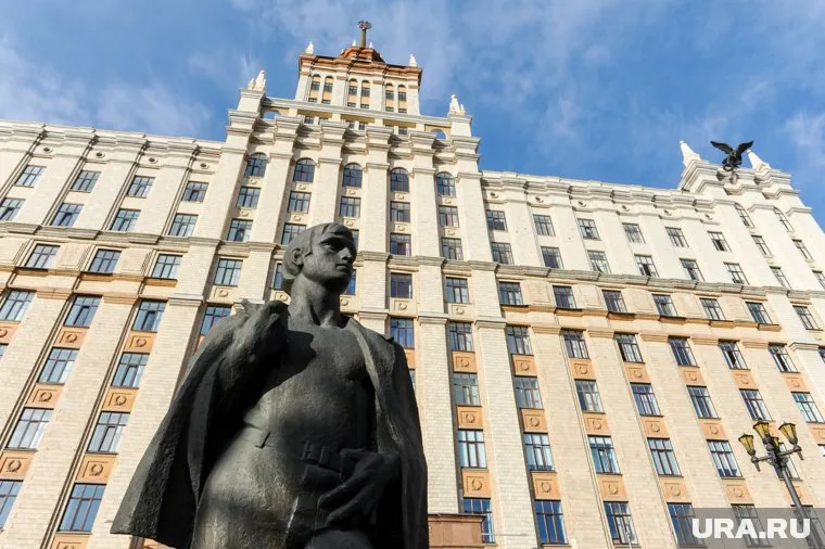 Подать заявление на поступление в магистратуру можно будет через «Госуслуги»
Фото: Вадим Ахметов © URA.RU