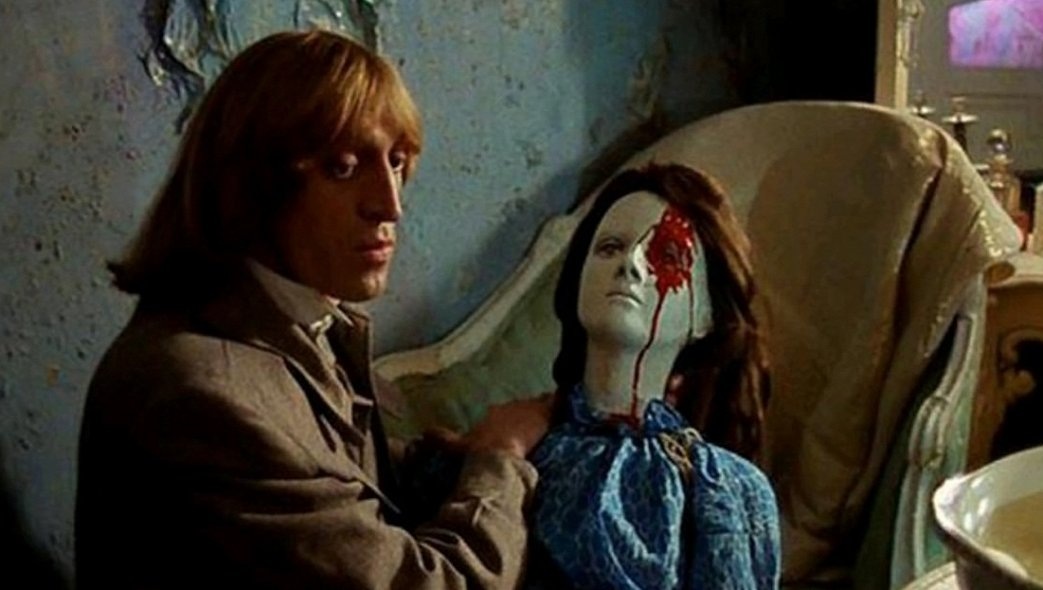 фото с сайта https://www.afisha.ru/movie/gospodin-oformitel-171217/