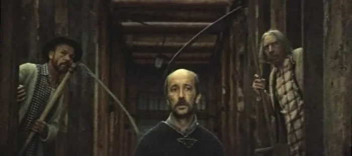 фото с сайта https://pikabu.ru/story/den_gneva_sssr_1985_lyudi_i_nelyudi_7963524