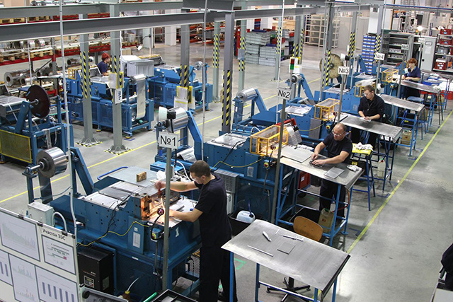 Губернатор Тверской области поздравил коллектив АО «ХС-Наука» с 30-летием предприятия