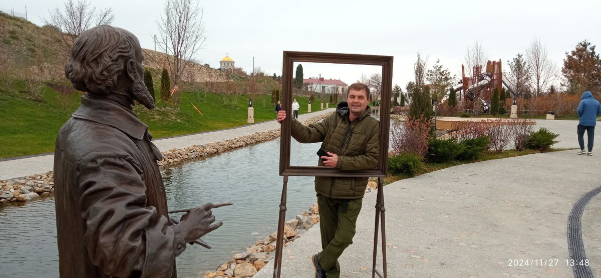 Это я в от руки двух великих художников.