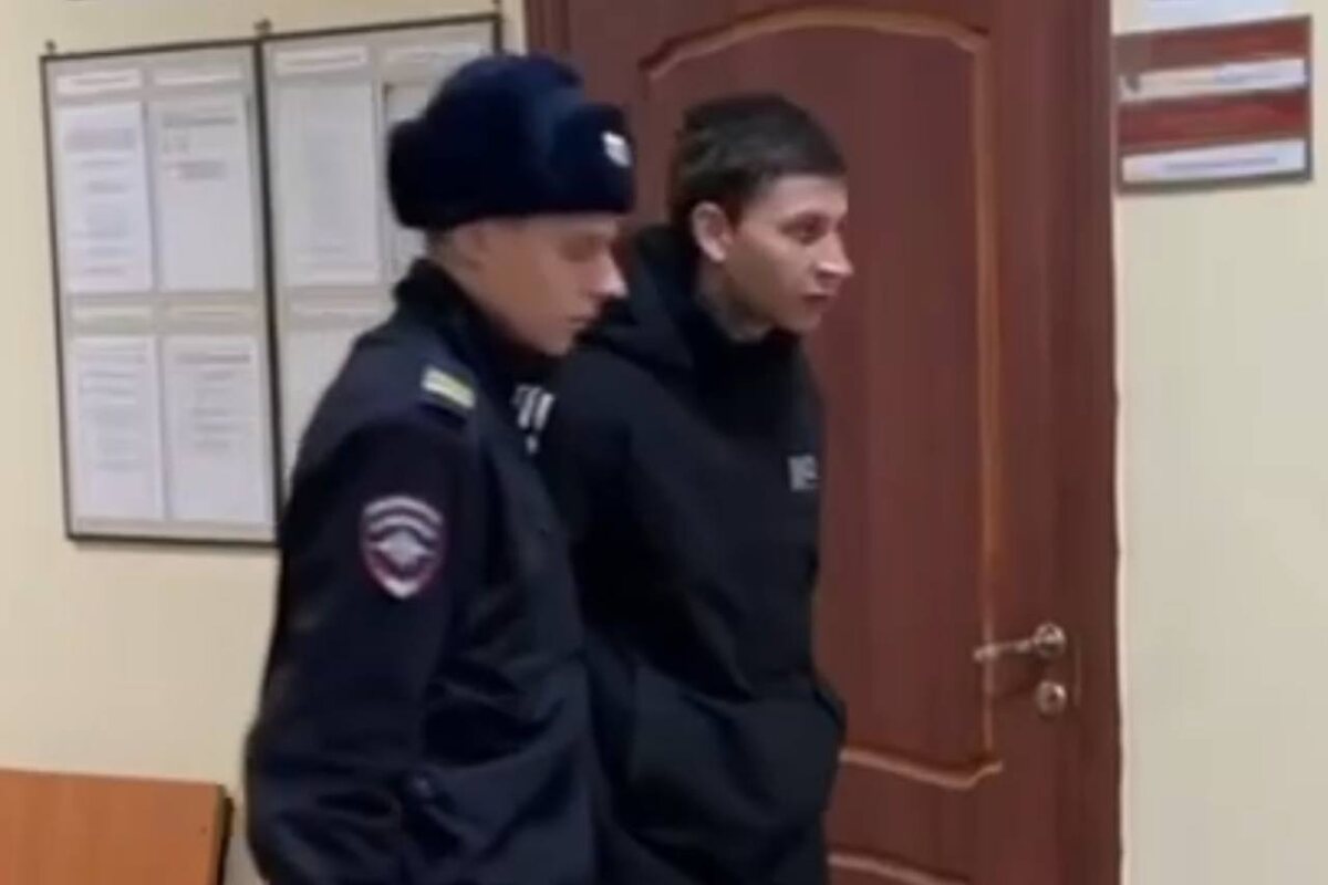    21-летнего жителя Оренбурга, которых хотел продать своего маленького сына за 1,5 миллионов рублей, ловили на живца