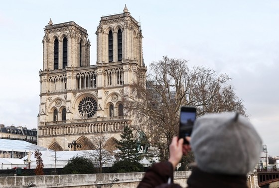    Собор Парижской Богоматери в Париже, Франция