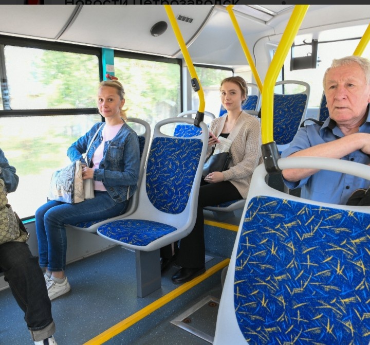 Комфортный, чистый, новый автобус с кондиционером