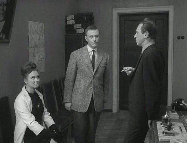 Андрей Миронов создал удивительно точный образ.