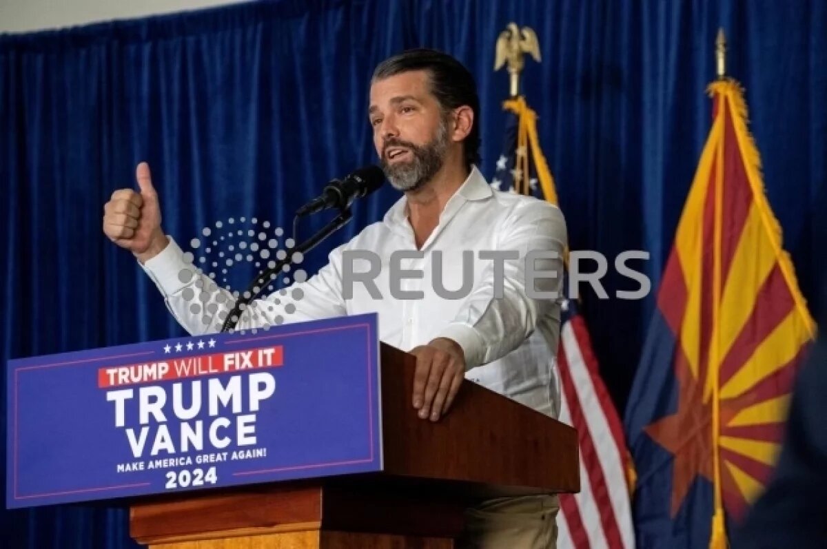    Сын Трампа осудил отмену итогов первого тура выборов президента Румынии