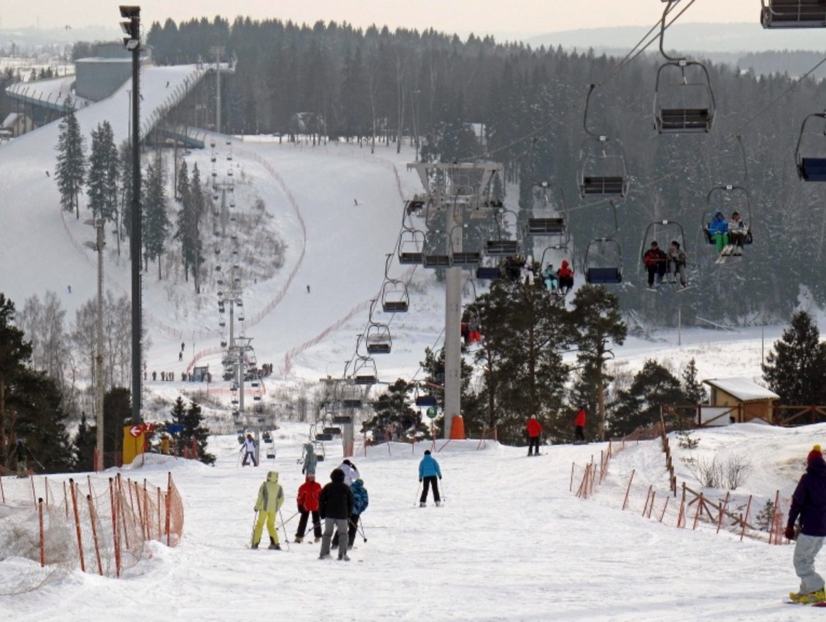 «Сорочаны» — самый большой из подмосковных горнолыжных курортов, здесь самое интересное катание. Источник: спортивный парк «Сорочаны»