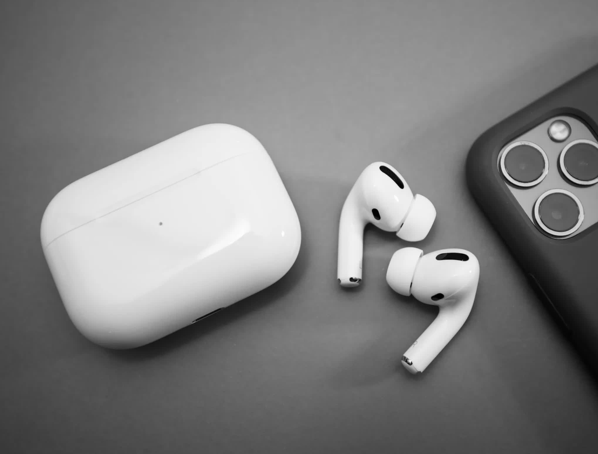 Наушники от Apple