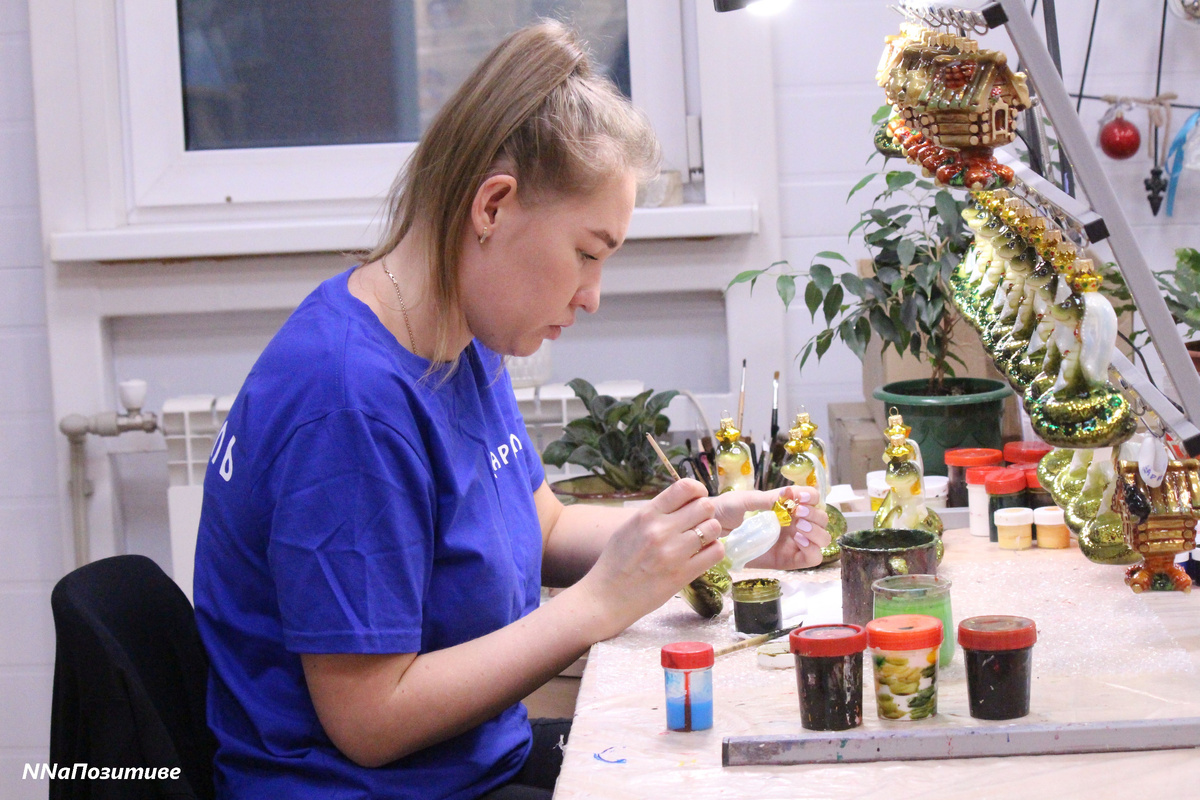 Художник за работой