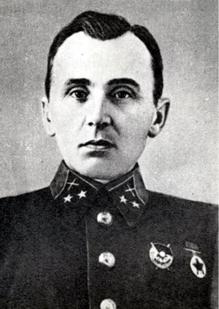 Генерал-майор артиллерии (06.06.1940) Кирилл Семёнович Москаленко.