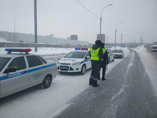 В Твери парень на самокате сбил женщину и скрылся