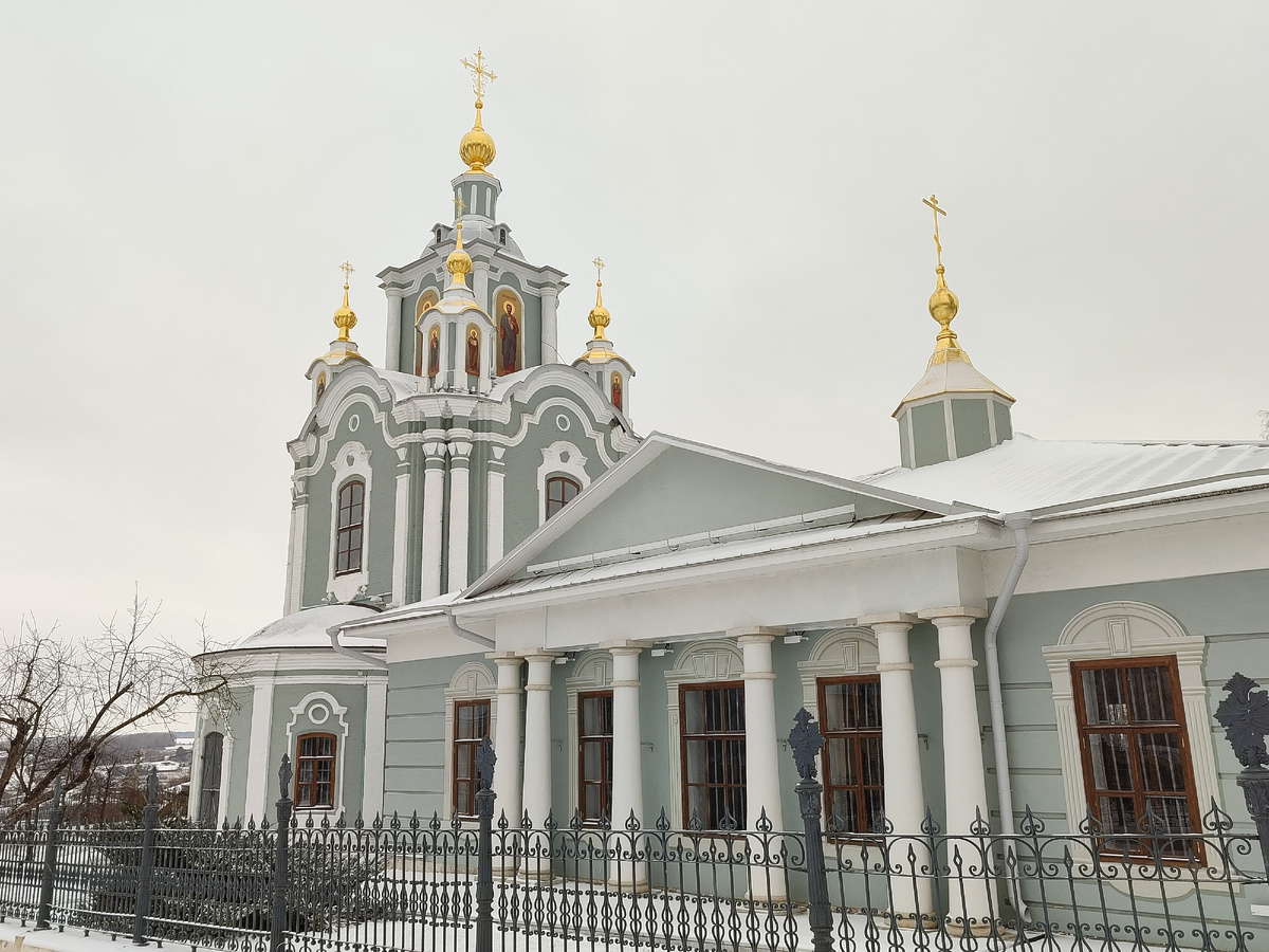 Тульская область, Щёкинский район, село Крапивна, Площадная улица, 5