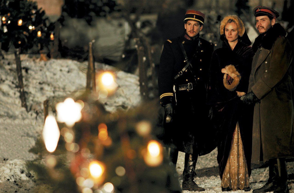 Кадр из фильма «Счастливого Рождества»
