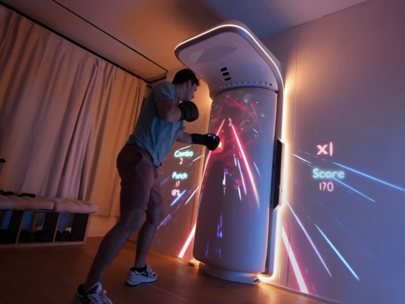    ИИ-тренер по боксу Growl работает в виде голограммы [ФОТО]