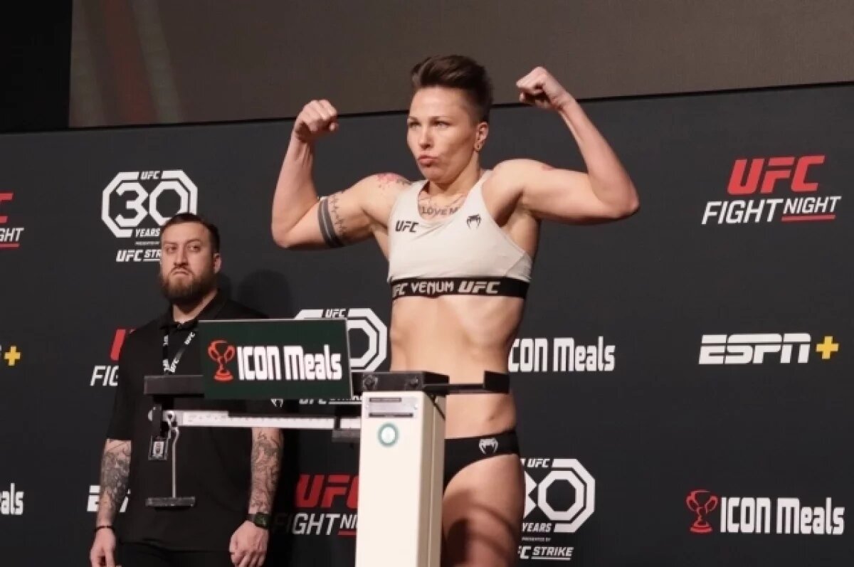    Боец UFC Алексеева: набила бы тату при запрете флага России на турнирах