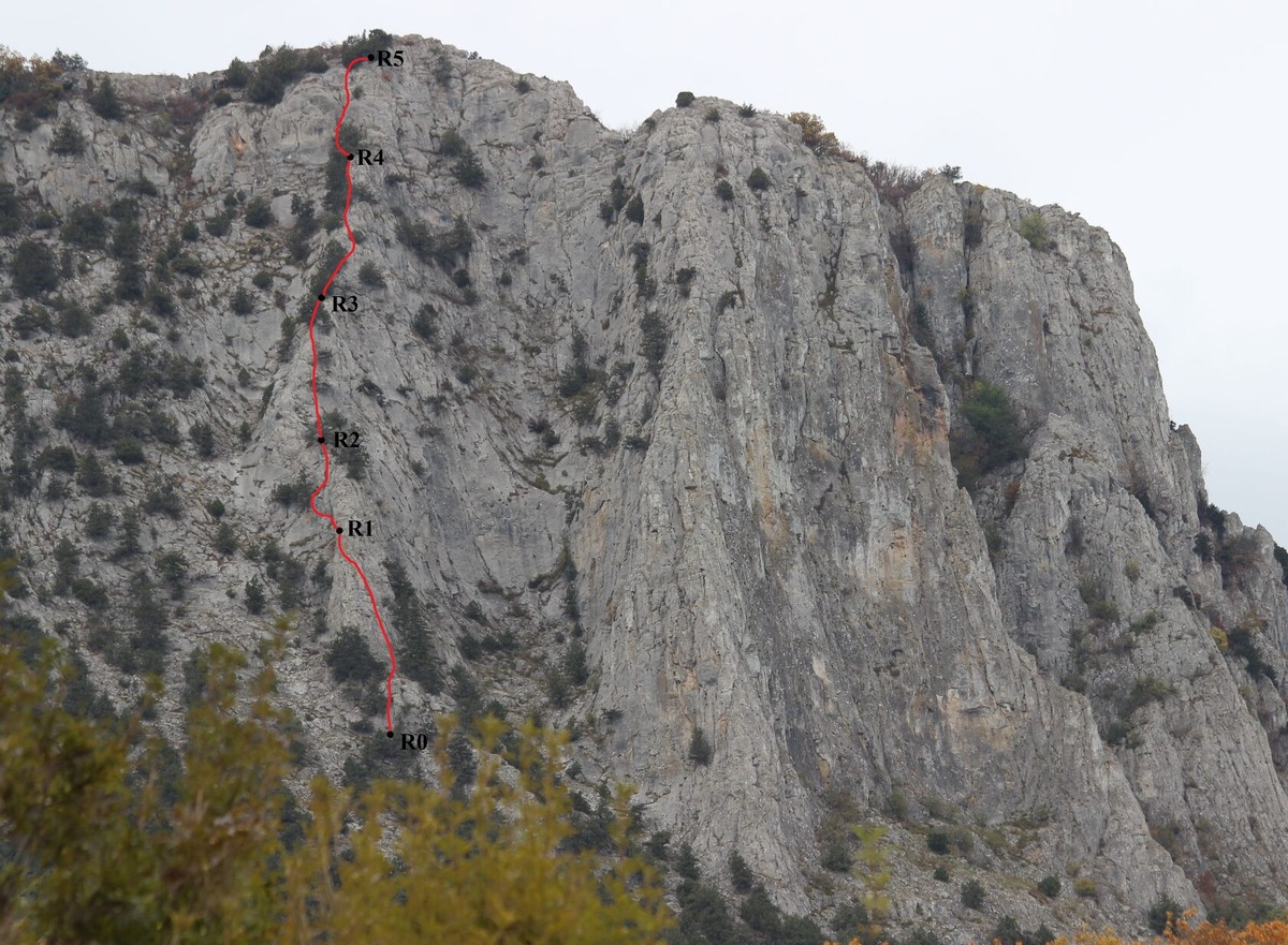 Схема альпинистского маршрута на Парагильмен по Западному гребню, 1Б. 