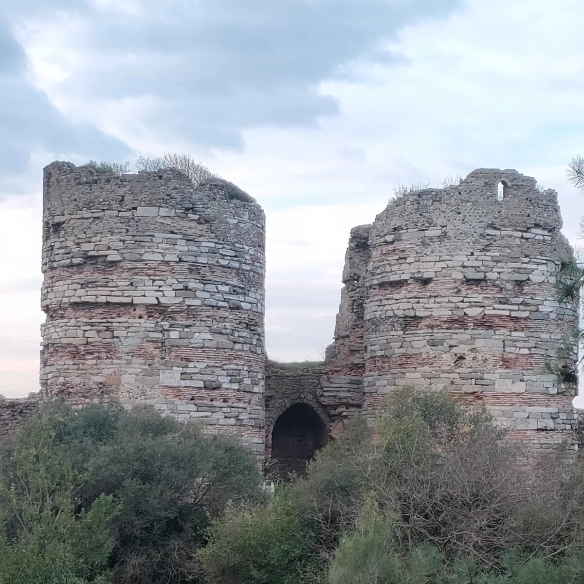 Йорос калеси Стамбул 