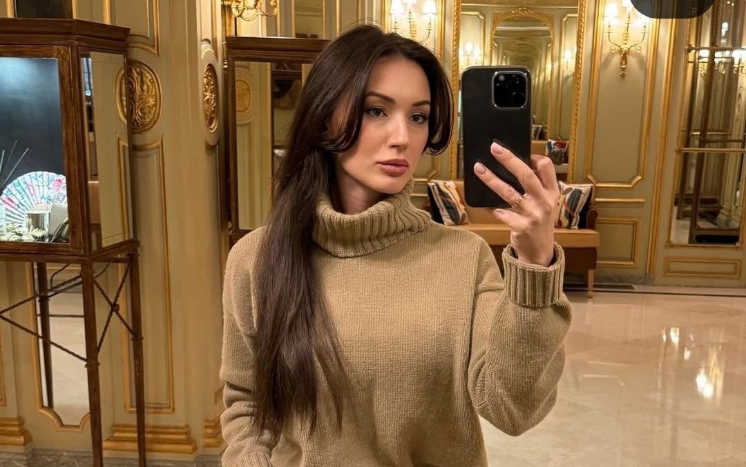 Мишель Серова