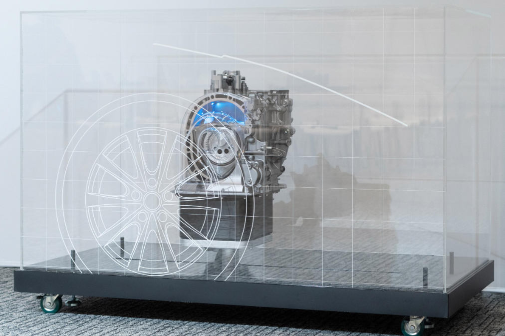 Как видит будущее своих автомобилей Mazda: там будет двигатель Ванкеля («ротор»).