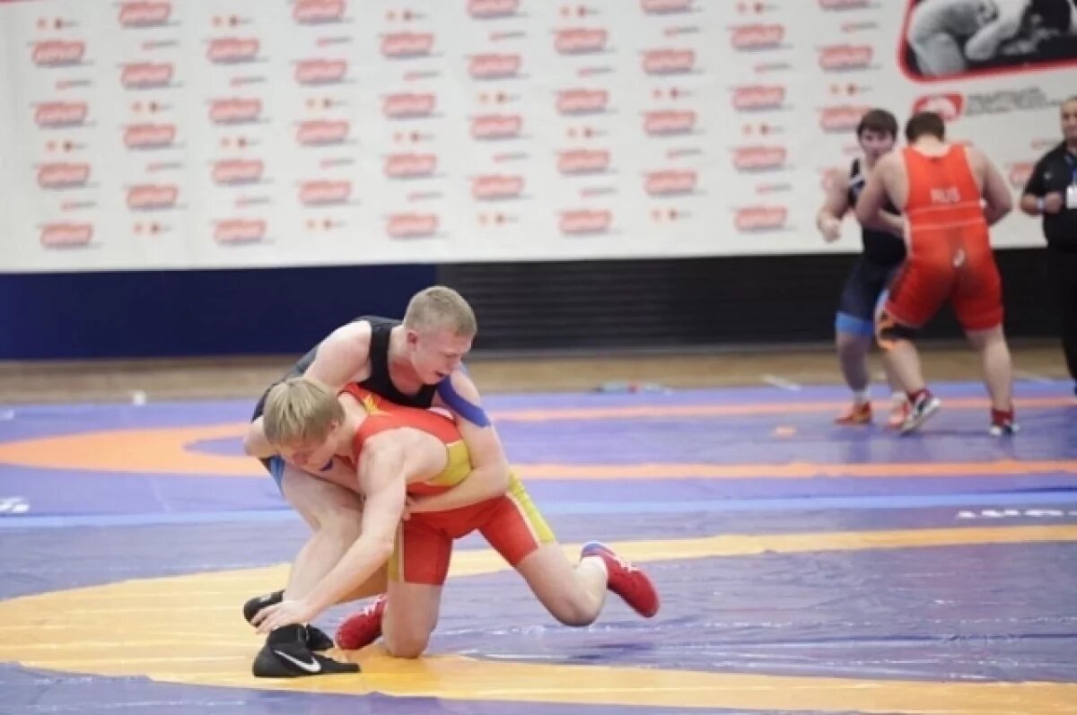    В Туле открылись Всероссийские соревнования по греко-римской борьбе