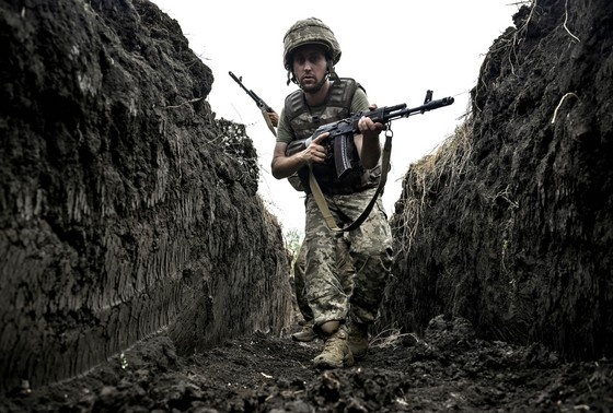    Солдаты ВСУ