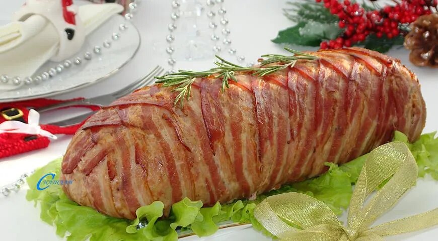   Праздничный мясной рулет (Фото автора рецепта)