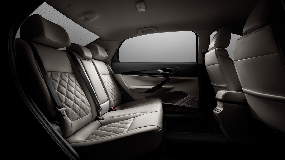    Интерьер LADA Aura. Фото АвтоВАЗ